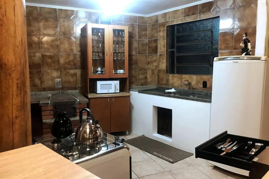 Vila Galpao Rustico No Vale Dos Vinhedos Bento Gonçalves Exteriér fotografie